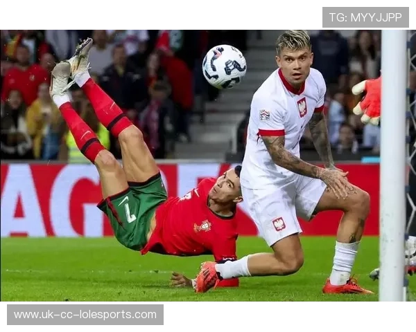 足球历史上首位完成倒钩进球的传奇球星是谁的背后故事